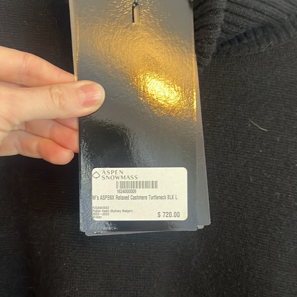 Aspen X cashmere turtleneck- retails for $720 sz L - Picture 2 of 6